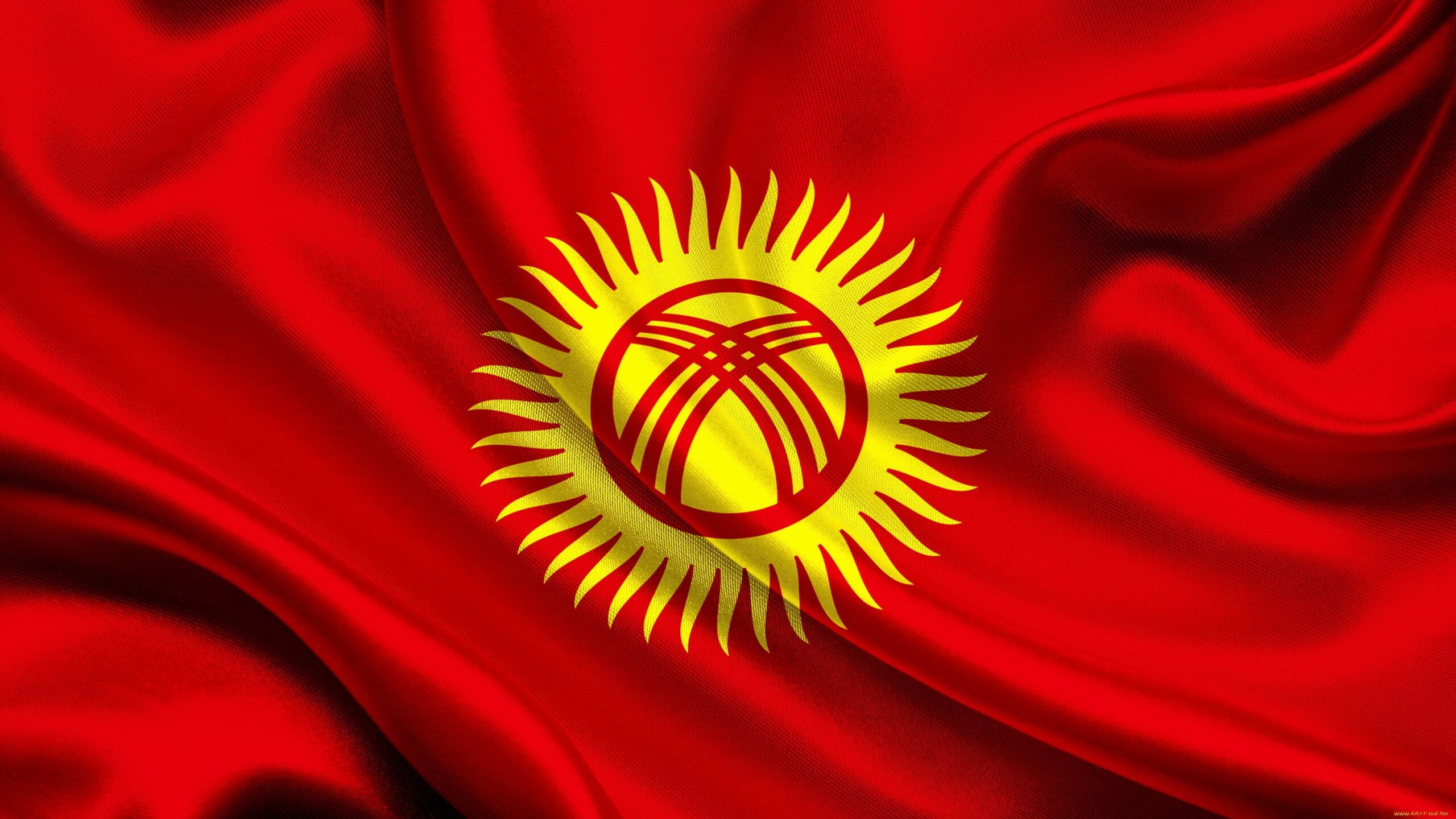 В Кыргызстане официально изменят государственный флаг