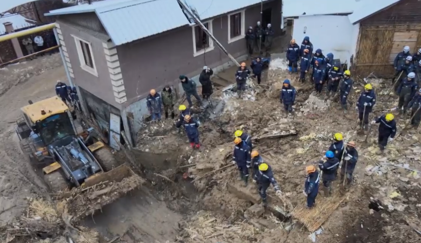 Найдены тела всех погибших под завалами дома в Алматы
