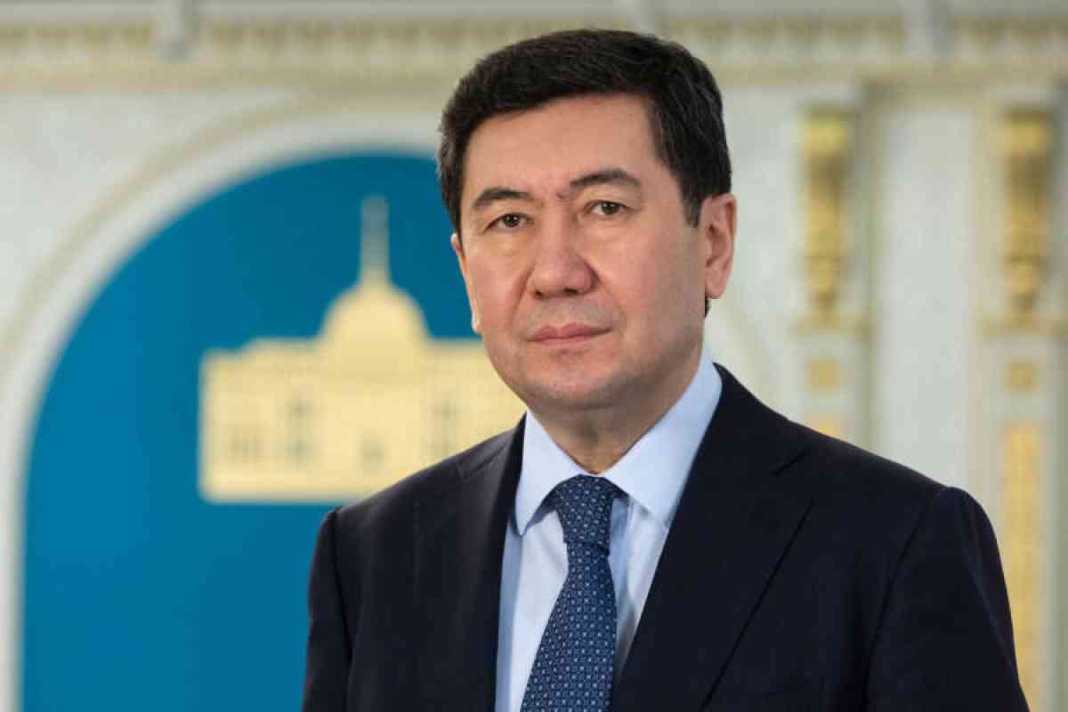 Глава Мажилиса Казахстана прибыл в Россию с официальным визитом