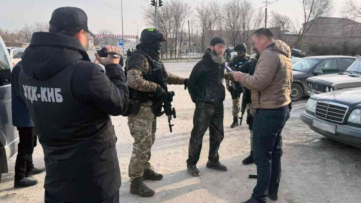 КНБ задержал жителей Шымкента, подозреваемых в пропаганде терроризма