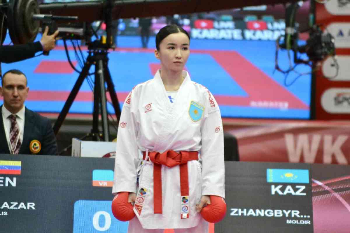 Две золотые медали по карате завоевали казахстанки на турнире в Турции