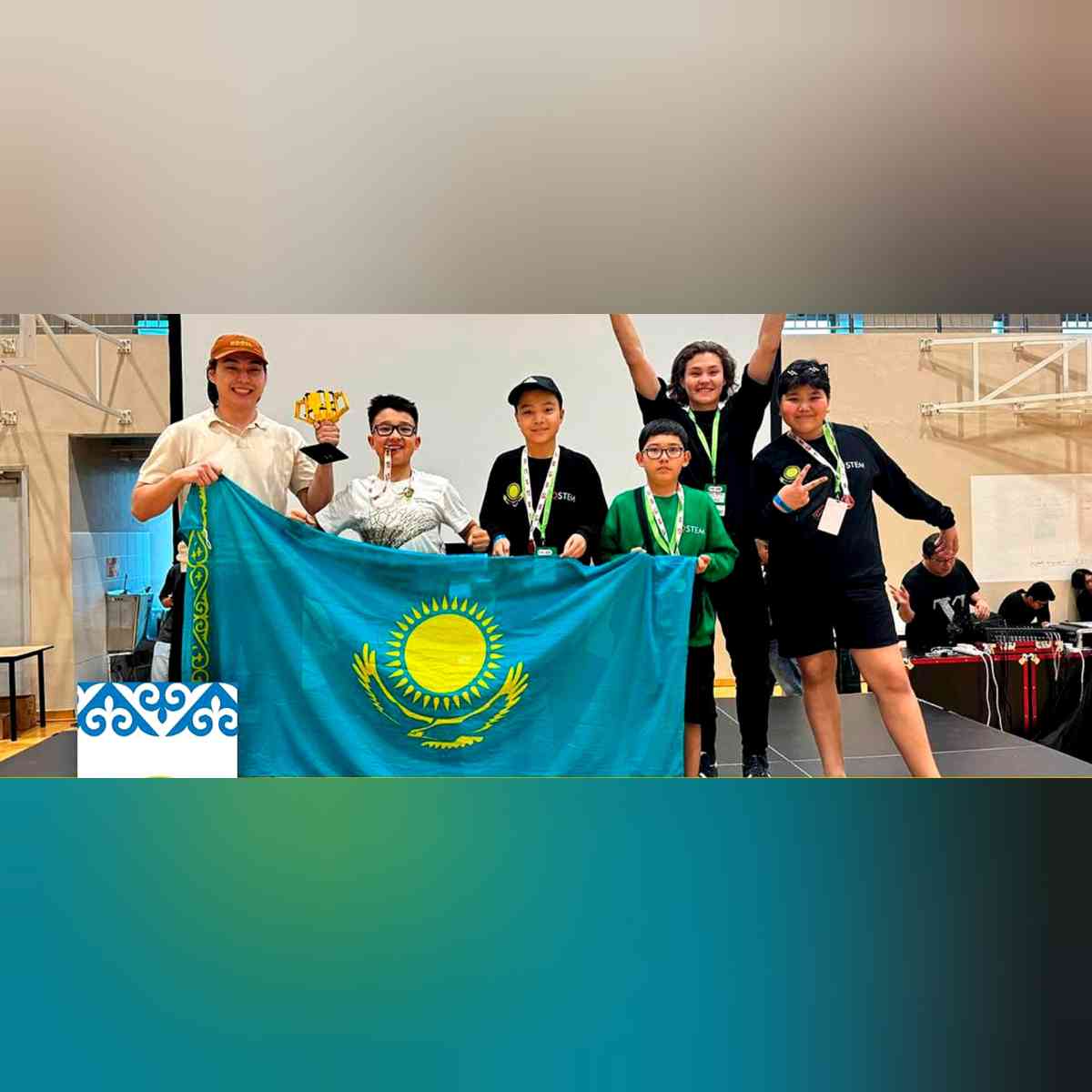 Казахстанские школьники завоевали гран-при в главной номинации «Champions Award» на международном чемпионате по робототехнике в Сингапуре