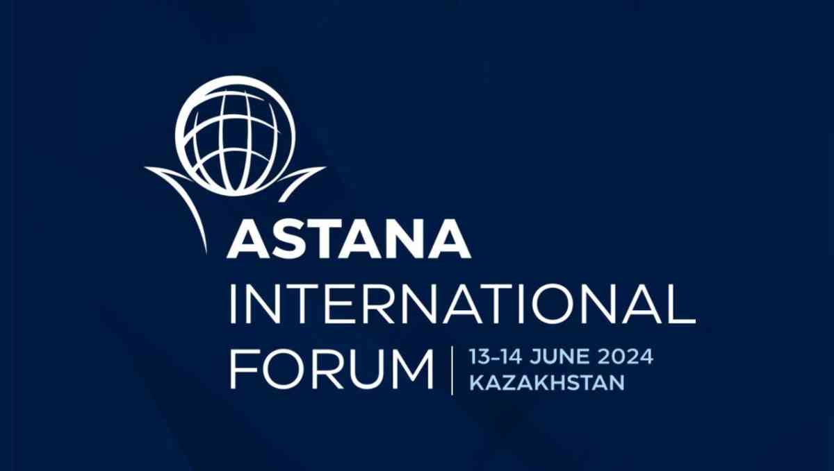 В связи с паводками президент отменил Международный форум Астана в этом году