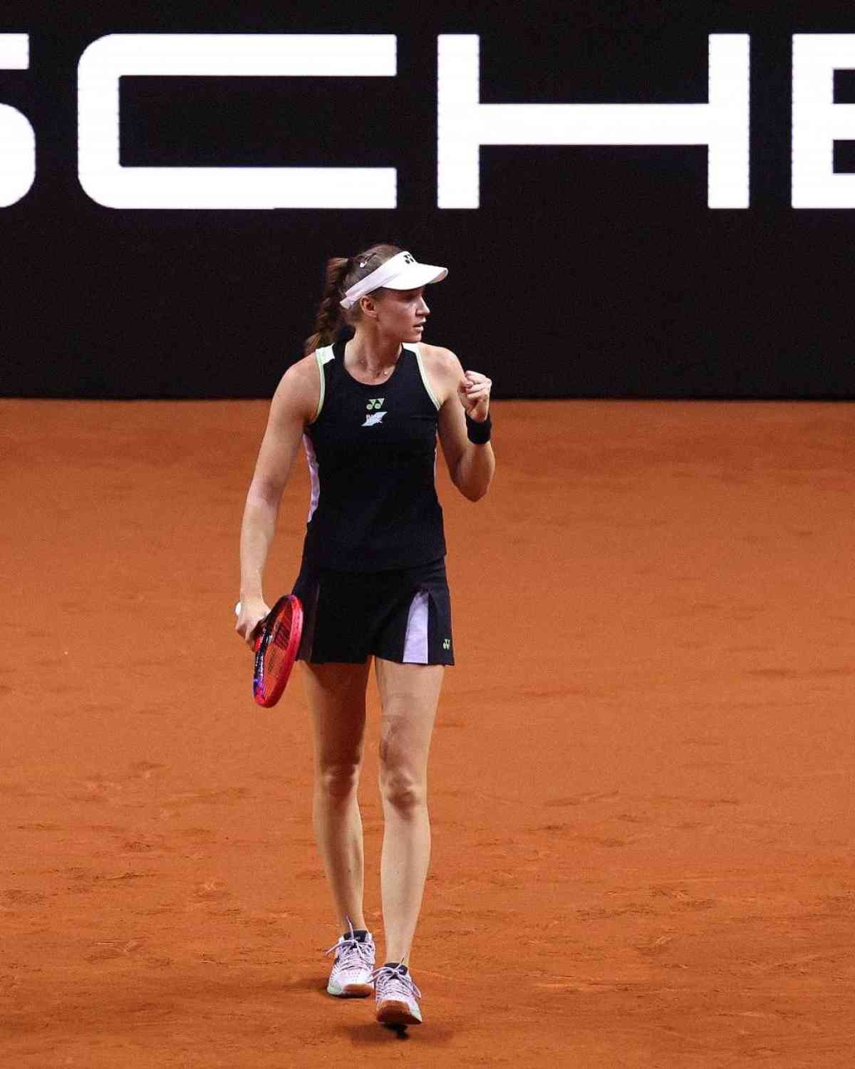Елена Рыбакина стала победителем турнира WTA 500-Porsche Tennis Grand Prix в Штутгарте