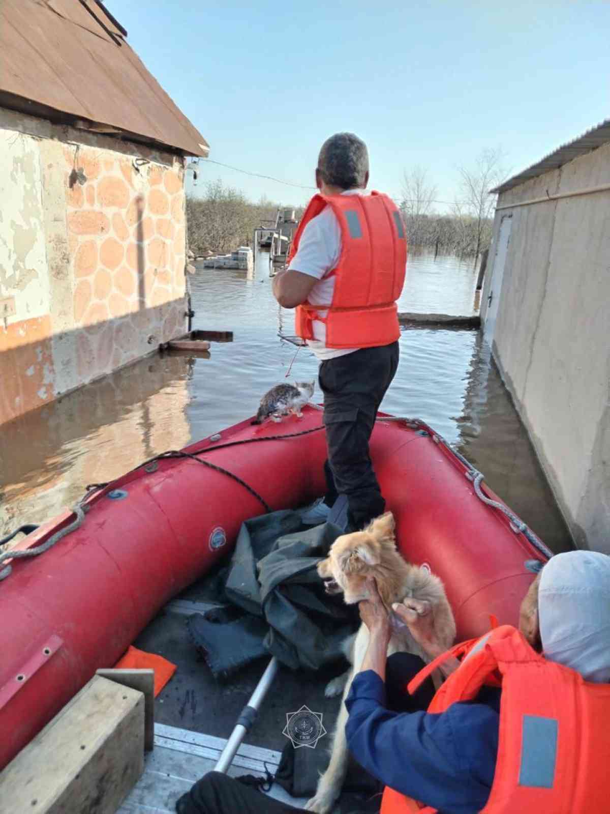 114 домов для пострадавших от паводков в ЗКО построит общественный фонд «Қазақстан халқына»