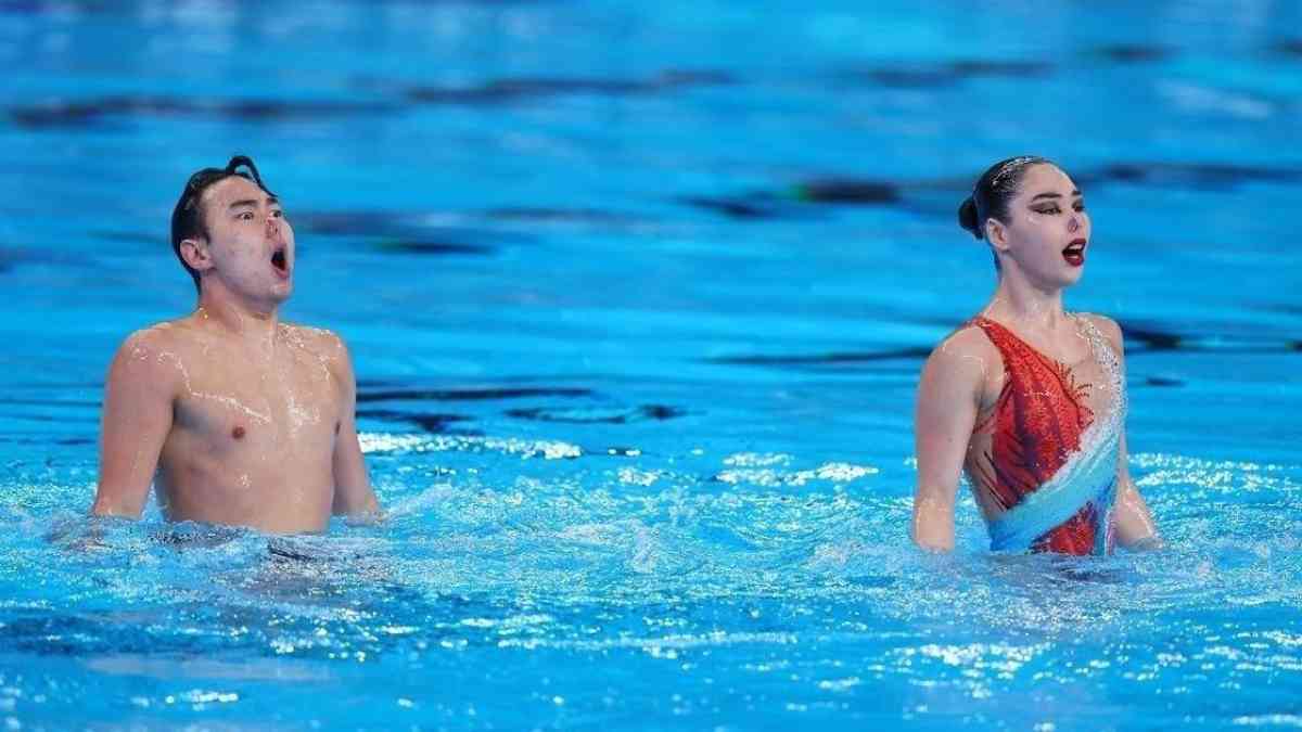 Представители казахстанской команды по артистическому плаванию завоевали золото в Париже