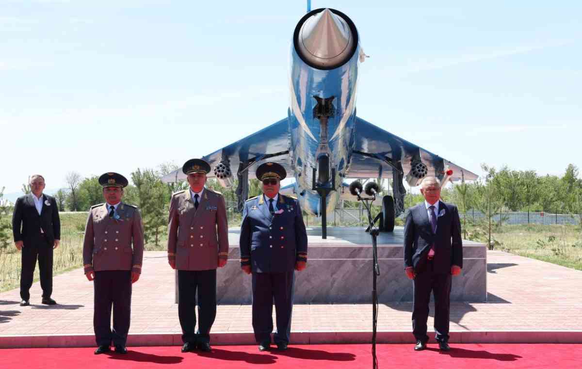 Талдыкорганская авиабаза теперь носит имя легендарного летчика, дважды Героя Советского Союза Сергея Луганского