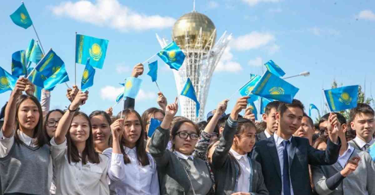 186 тысяч выпускников в Казахстане заканчивают школу в этом году