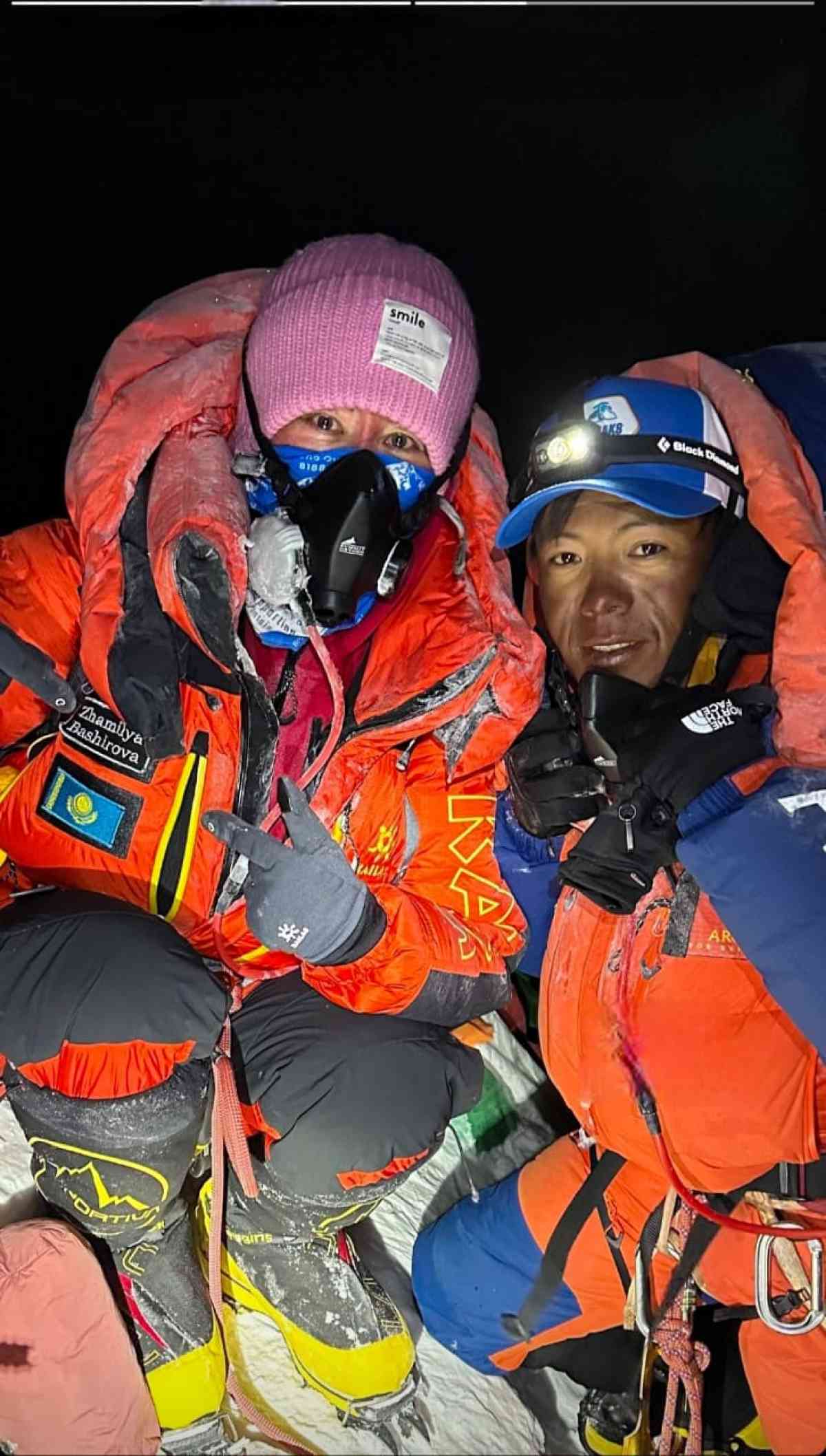 Еще одна казахстанка совершила восхождение на Эверест