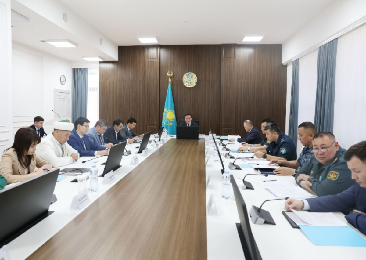 Ербол Карашукеев провел заседание Антитеррористической комиссии