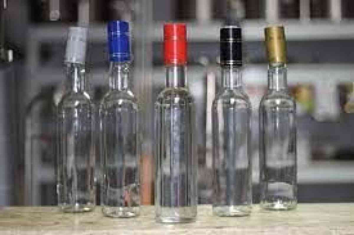Более 20 тысяч бутылок суррогатного алкоголя изъято в Акмолинской области