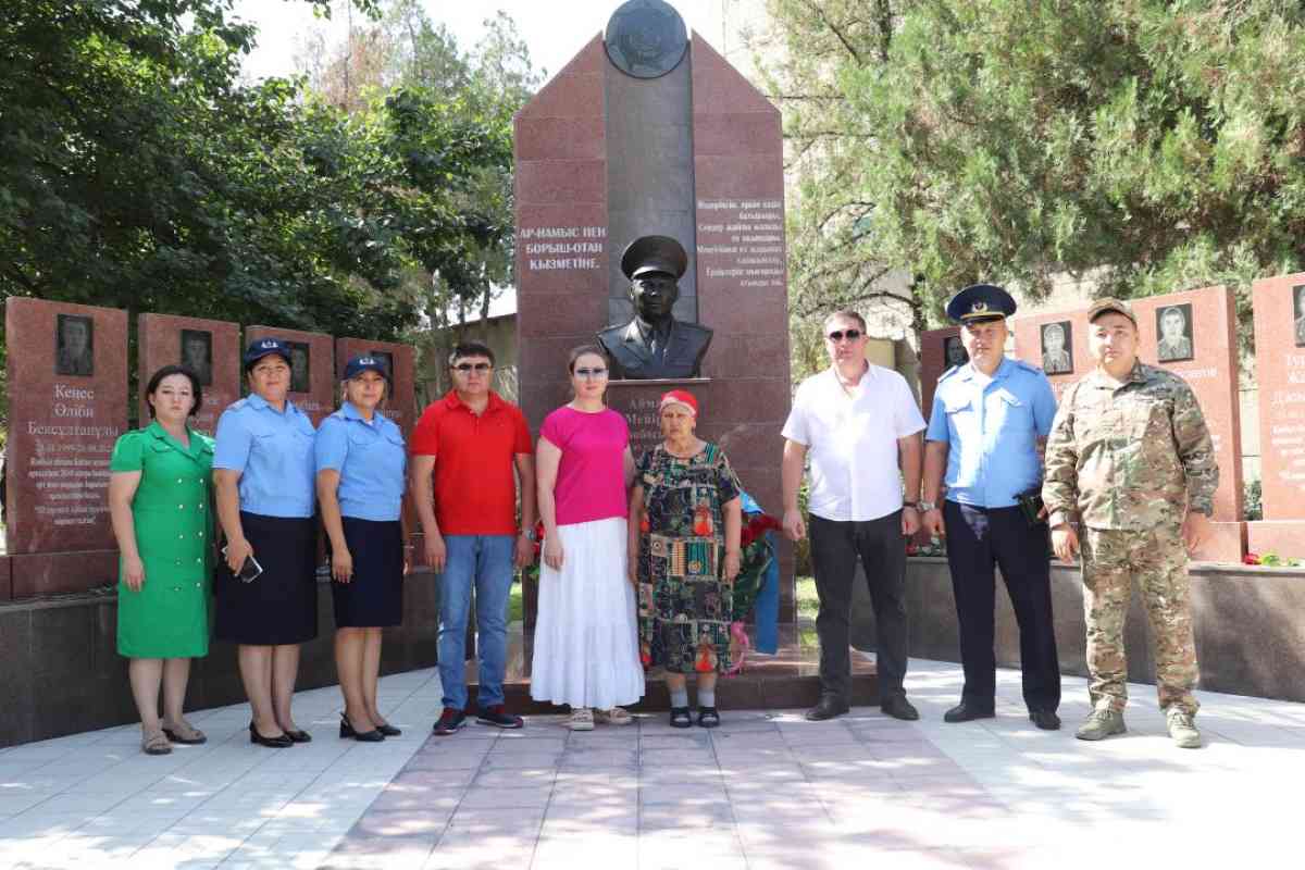 В Таразе памяти погибших спасателей посвятили турнир по мини-футболу