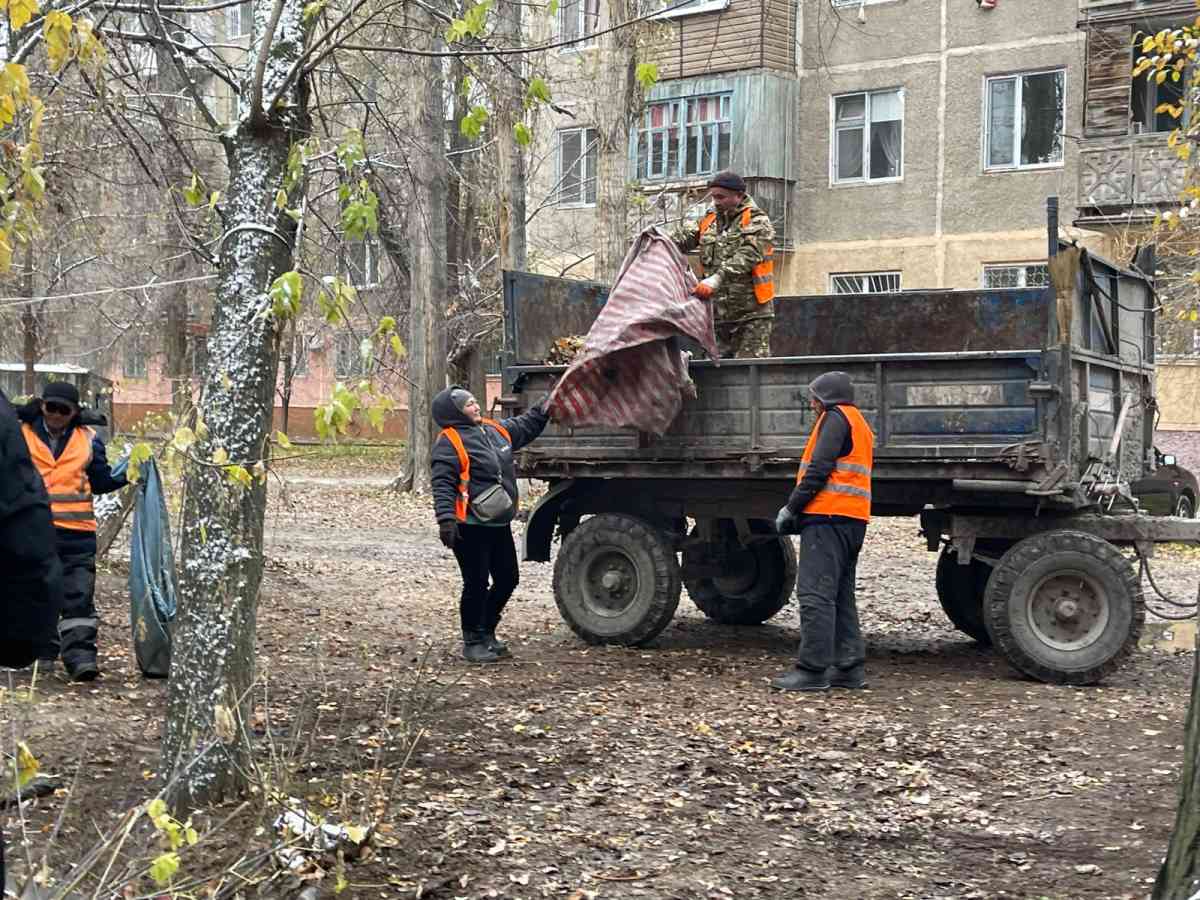 В Жамбылском регионе продолжается экологическая акция «Таза Қазақстан»