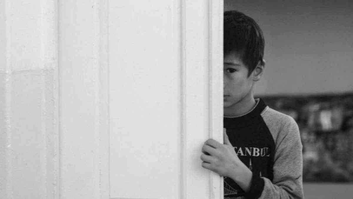 Из-за чего дети проявляют агрессию и вступают в драки?